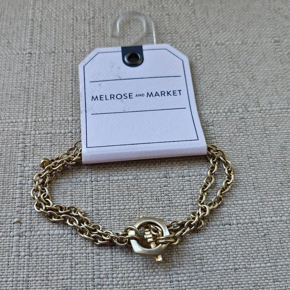 Melrose And Market Women Bracelet Gold Tone TURN NUT Chain Wrist Band New